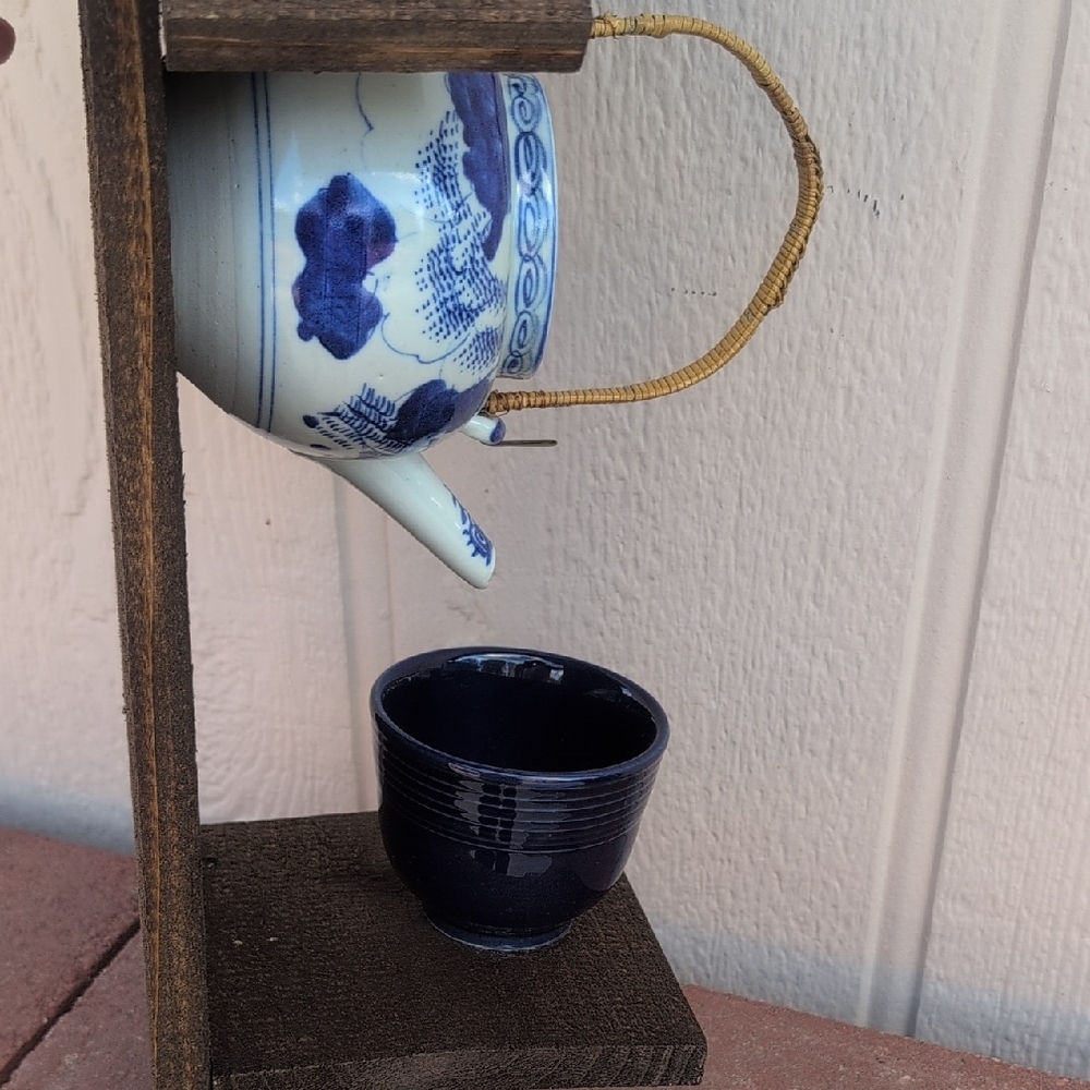 Rustic Wooden Handcrafted Bird Feeder Teapot Blue Bird Cafe - Picture 5 of 16